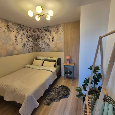 Serena Przy Suntago Deepspot Apartment Mszczonow